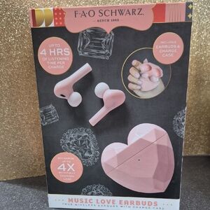 FAO Schwarz Pink Heart Music Earbuds